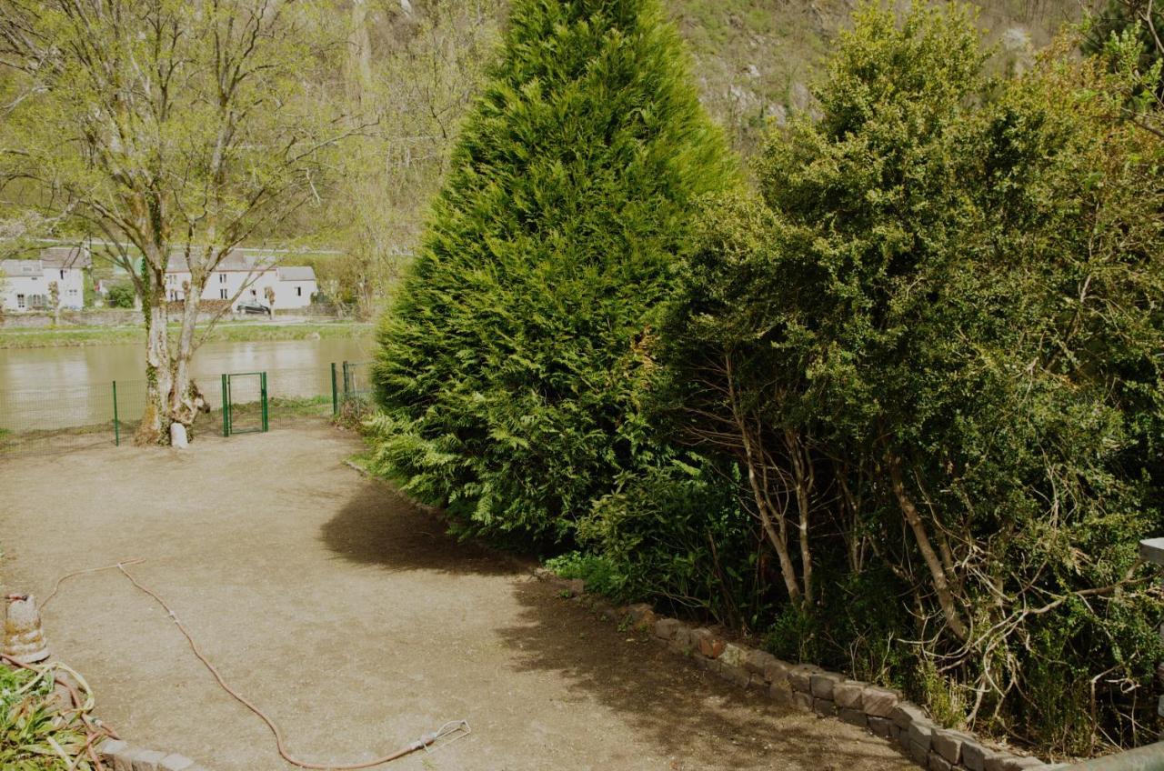 Le Doux Rivage, Proche De Charleville, Jardin Et Acces A La Voie Verte Joigny-sur-Meuse Екстериор снимка